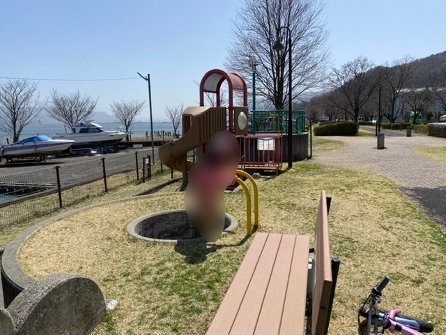 岡谷湖畔公園 遊具ひろば