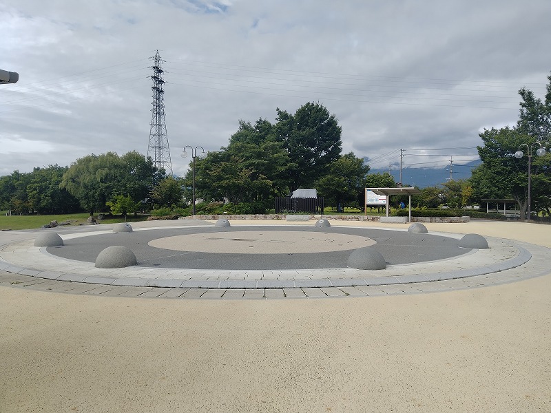 豊科南部総合公園 噴水広場