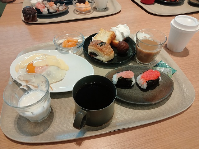 朝食バイキング