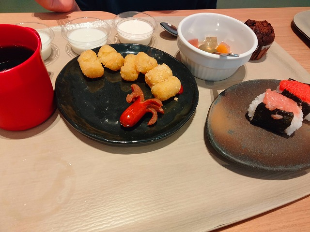 朝食バイキング