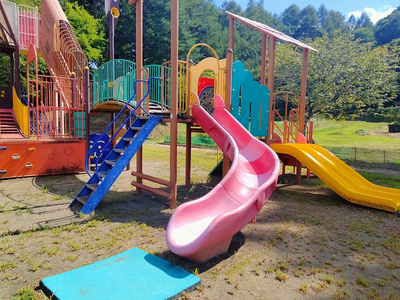 小さい子用滑り台
